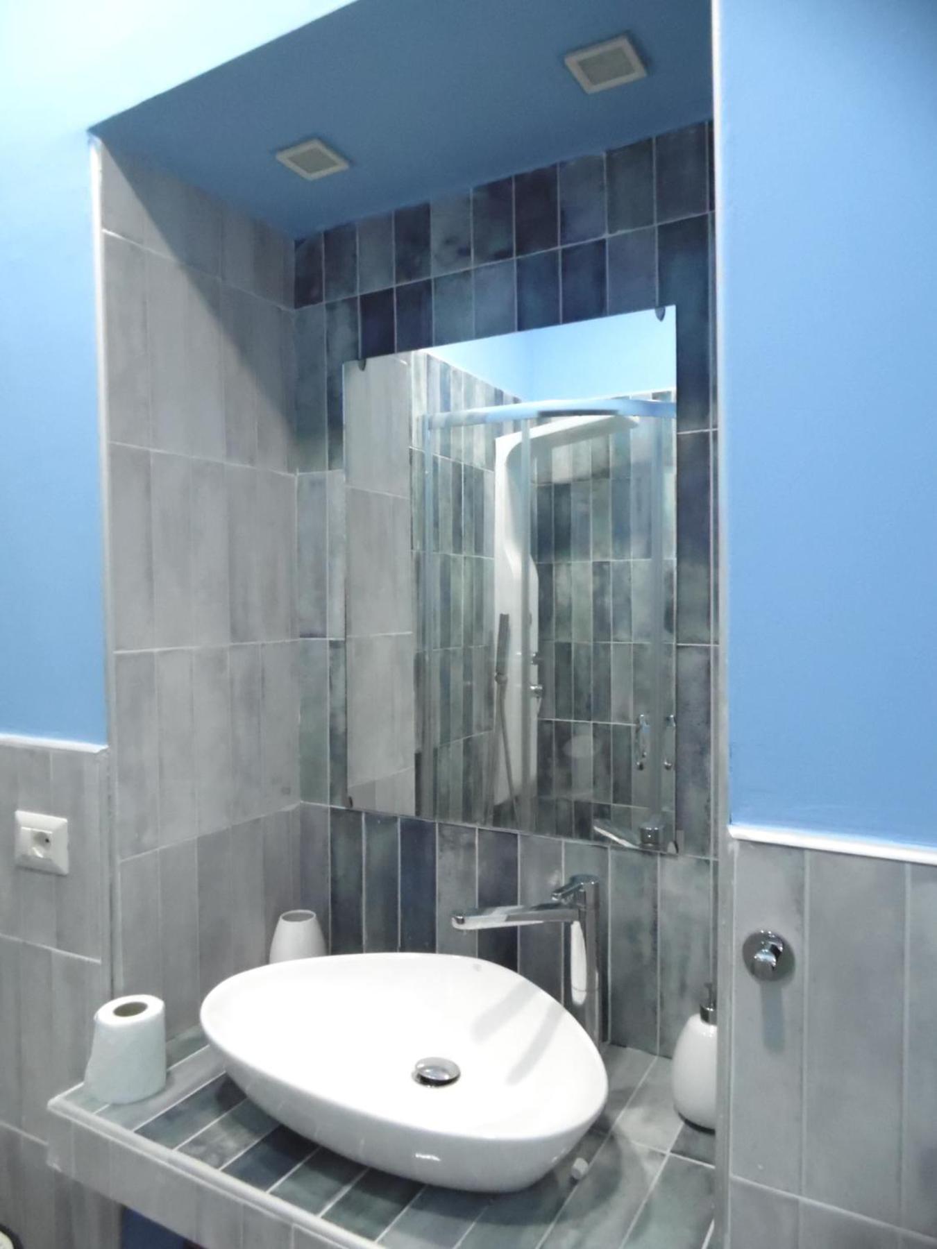 Mithra Apartment Centro Storico نابولي المظهر الخارجي الصورة