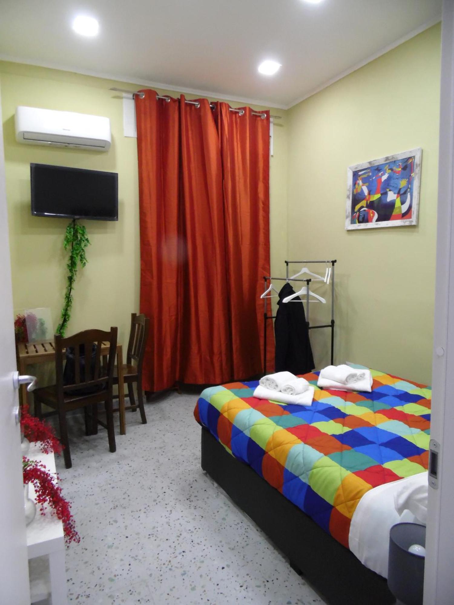 Mithra Apartment Centro Storico نابولي المظهر الخارجي الصورة